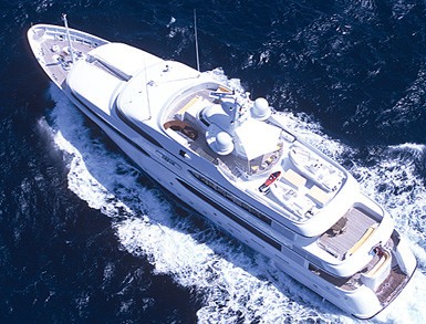 motor yacht amanti owner